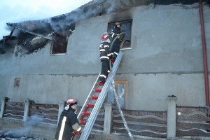 incendiu casa pensiune bogdanesti 2