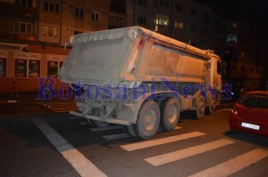 accident-camion-tudor-vladimirescu3-300x199